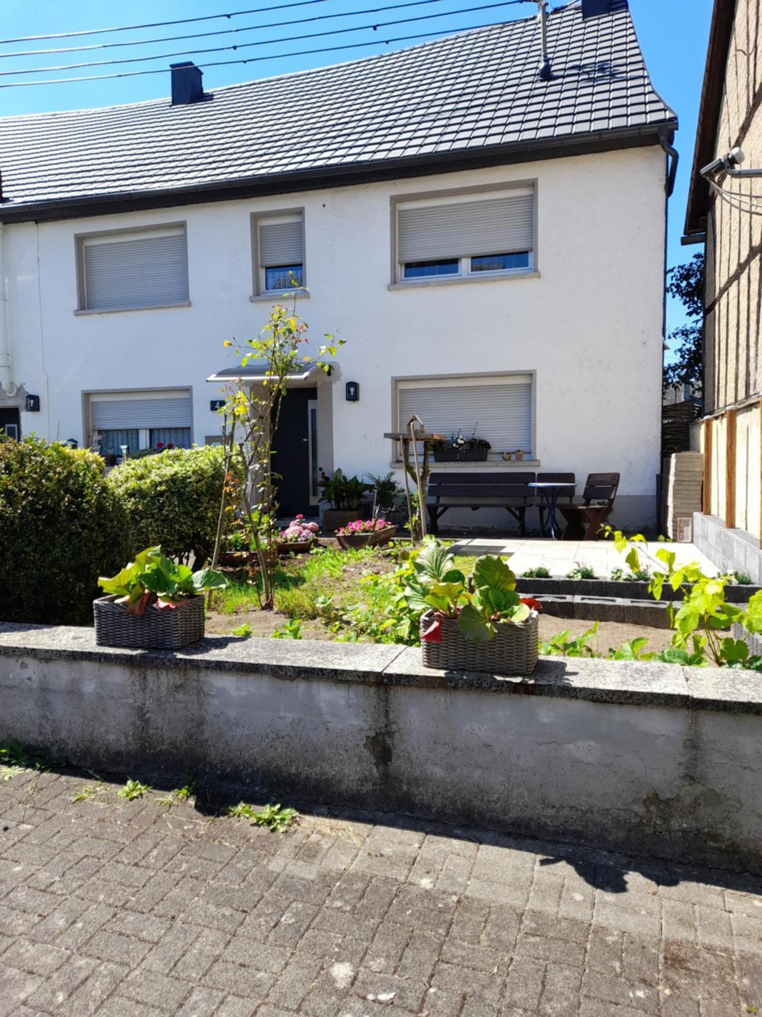 Ferienwohnung Haus Am Huegel Altstrimmig Exterior foto